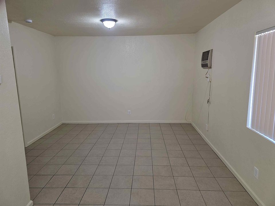 1st image of 236 E Fredricks St #4