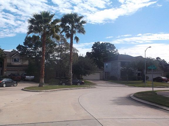 5th image of 4146 Blue Forest Dr