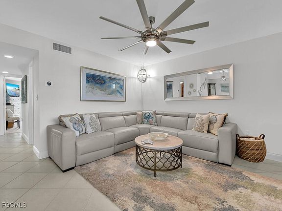 5th image of 25730 Hickory Blvd APT 536