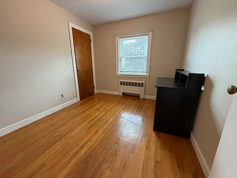 35 Rose Ave #35 — Photo 11