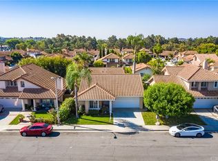 8 Via Gardenia, Rancho Santa Margarita, CA 92688