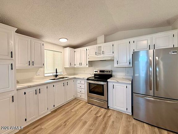 4th image of 9513 E PUEBLO Avenue