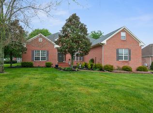 2700 Dutches Ct, Thompsons Station, TN 37179