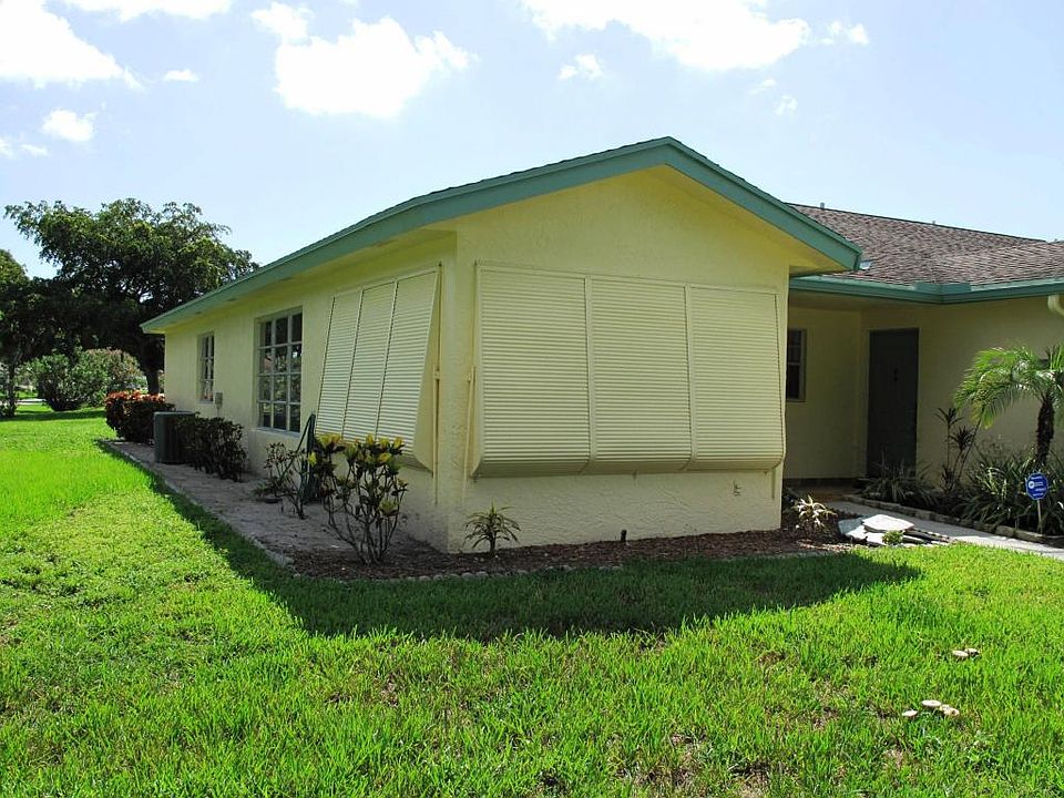 Front View of corner villa