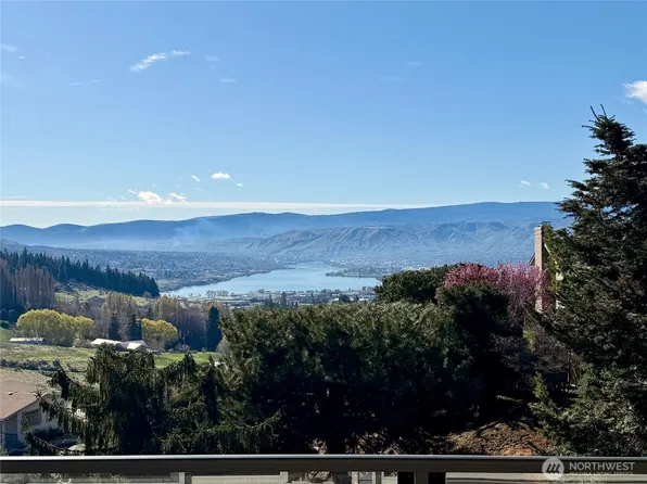 156 Heather Lane, Wenatchee, WA 98801