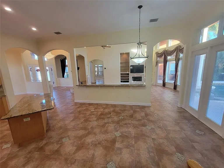 10209 Thurston Groves Blvd — Photo 47