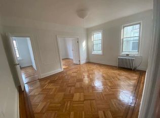 50-44 41st St #2F, Sunnyside, NY 11104