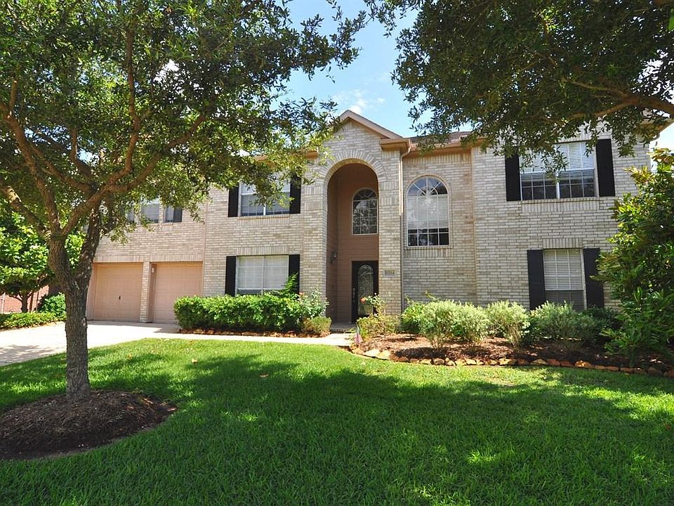1st image of 6034 Whispering Lakes Dr