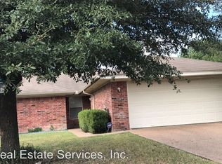 409 Connie Dr, Hewitt, TX 76643