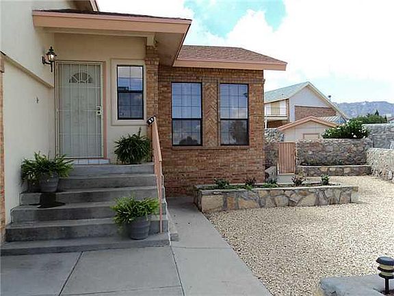 2nd image of 11105 Loma Fria Pl