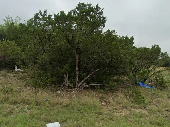 3409 Evergreen Dr, Granbury, TX 76048