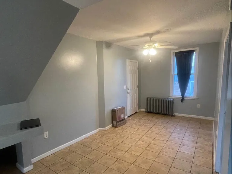 3001 Southern Ave #3 — Photo 3
