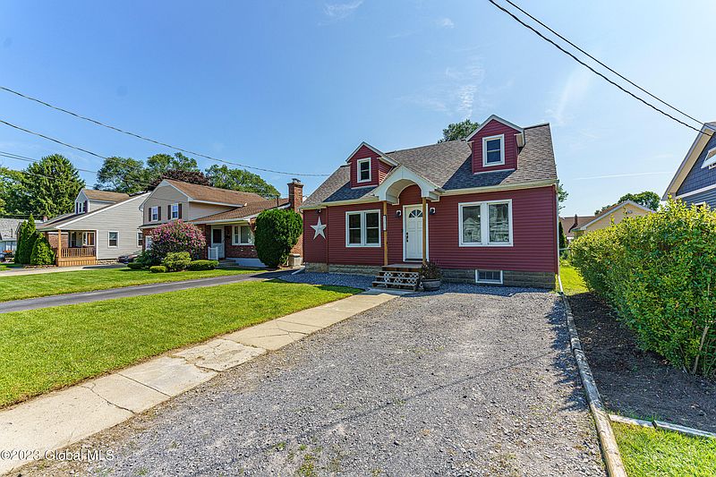 3rd image of 1017 Vincent Avenue