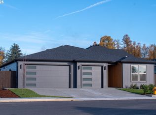 2350 E Foxtrot St, La Center, WA 98629