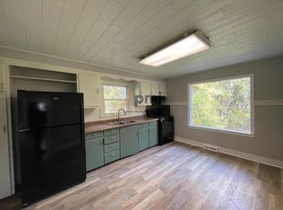 13131 Parrish Ave, Cedar Lake, IN 46303