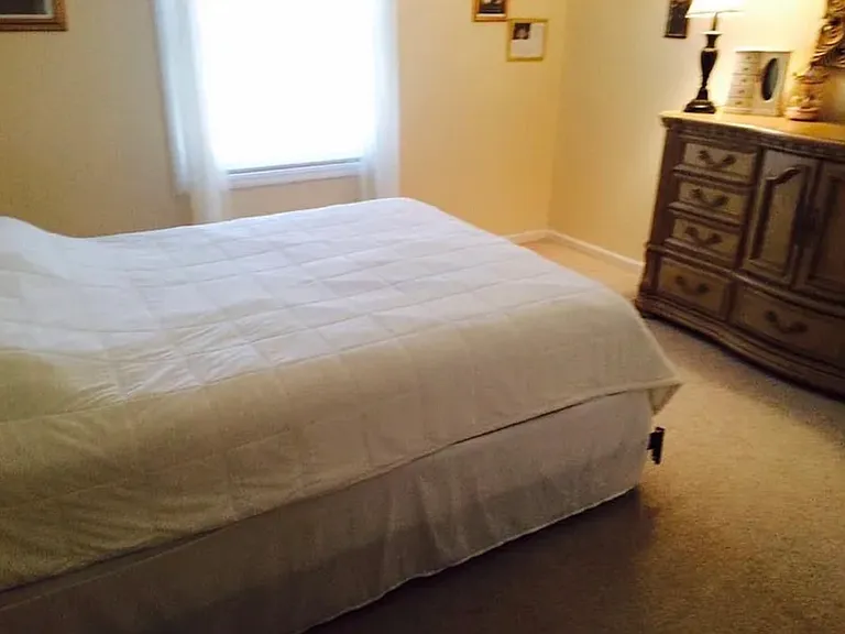 930 Margarite Dr #D — Photo 10
