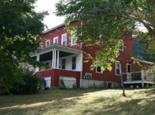 36 Division St, Danbury, CT 06810