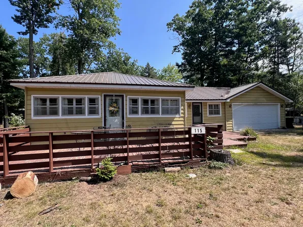 115 Saginaw Legion Dr, Roscommon, MI 48653