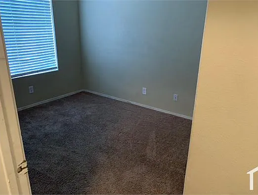 1900 N Torrey Pines Dr #116 — Photo 5