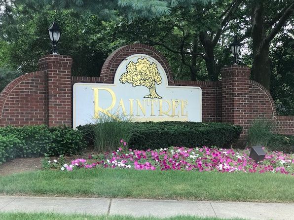 69 Hazel Dr