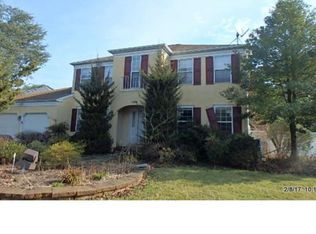 106 Katie Dr, Langhorne, PA 19047