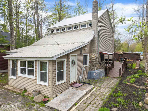 142 1st Avenue, Caroga Lake, NY 12032