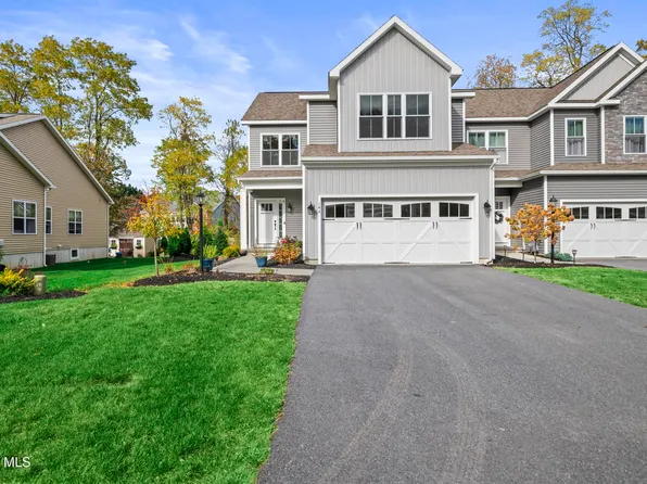 14A Idared Lane, Clifton Park, NY 12065