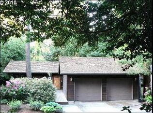7125 SW Hunt Club Rd, Portland, OR 97223