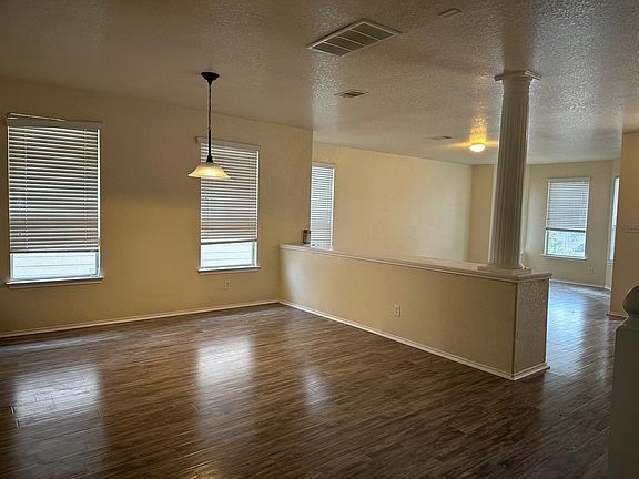 5th image of 6803 Riverwood