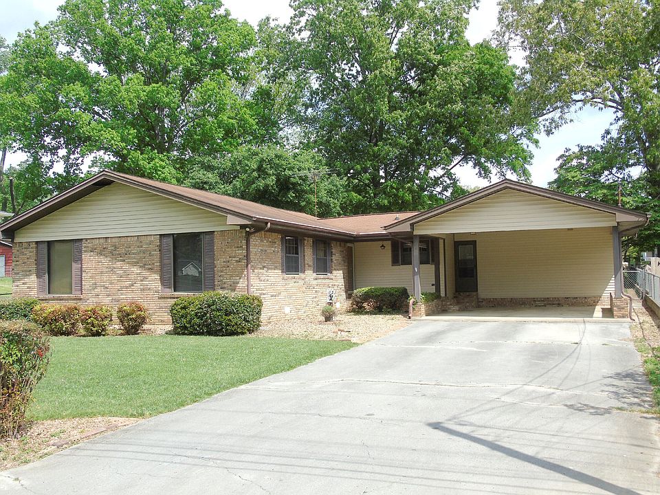 1st image of 126 Lawrence Dr