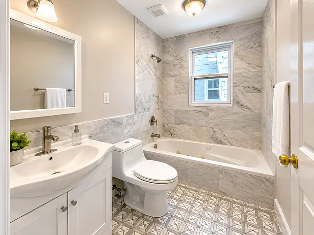 20 Highland Ave #2 — Photo 2