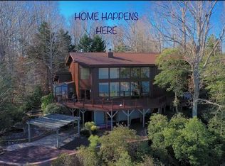 1361 Mill Creek Ln, Kilmarnock, VA 22482