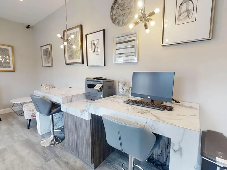 Stay connected with our convenient business center, offering free Wi-Fi and printing services!
