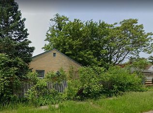 19100 Curtis St, Detroit, MI