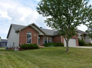 230 Woodfield Cir, Shelbyville, KY 40065