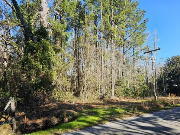 474 Mercantile Rd, Mc Clellanville, SC 29458