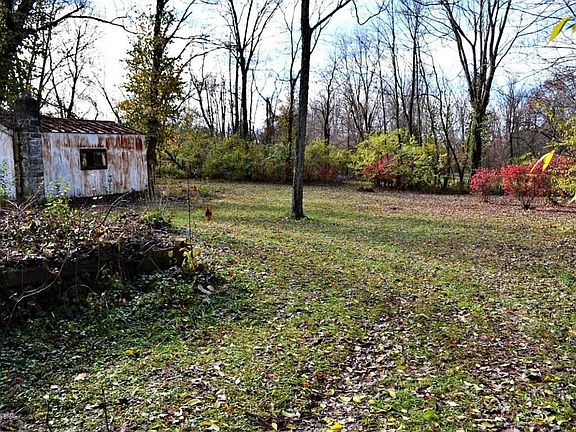 5710 Billtown Exterior 3