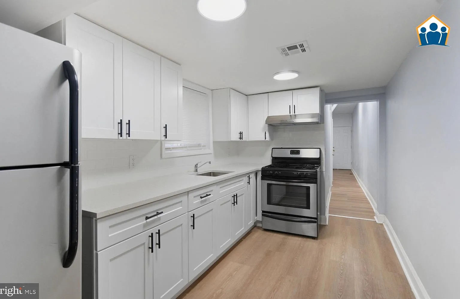 2 bed, 611 sqft, $1,550 — Photo 4
