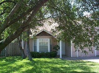 204 Sailmaster St APT A, Lakeway, TX 78734