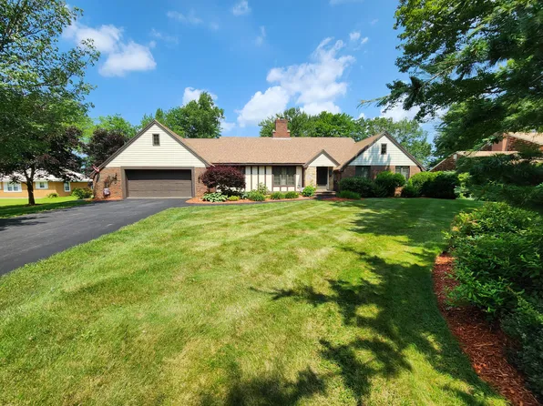 176 Valview Drive, Auburn, ME 04210