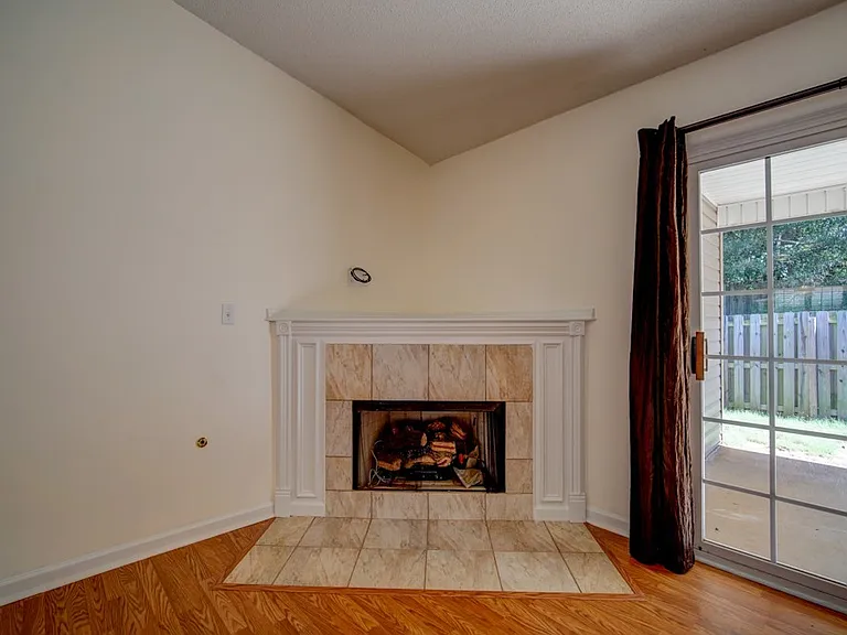 705 W Sago Ct — Photo 11