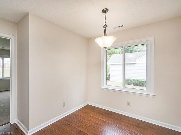 3rd image of 4029 Sherry Ct