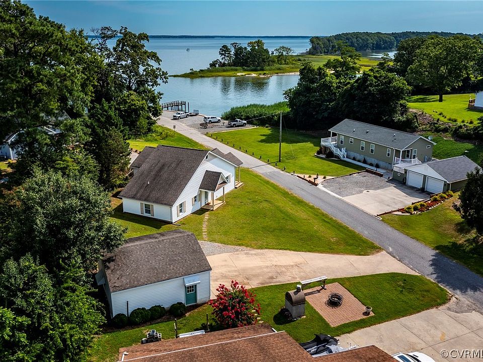 825 Marsh Pungo Rd, Locust Hill, VA 23092 Zillow