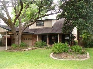 5506 Libbey Ln, Houston, TX 77092