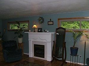 4th image of 1612 Fairmont Dr