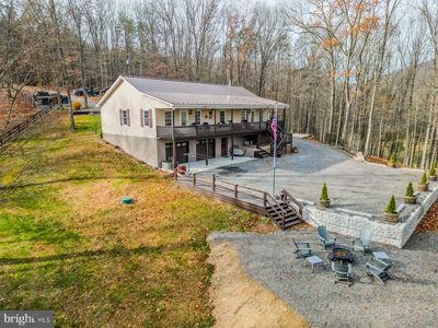 216 Angel Country Ln, Paw Paw, WV, 25434