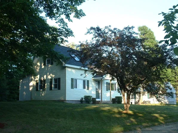 (undisclosed Address), New Boston, NH 03070