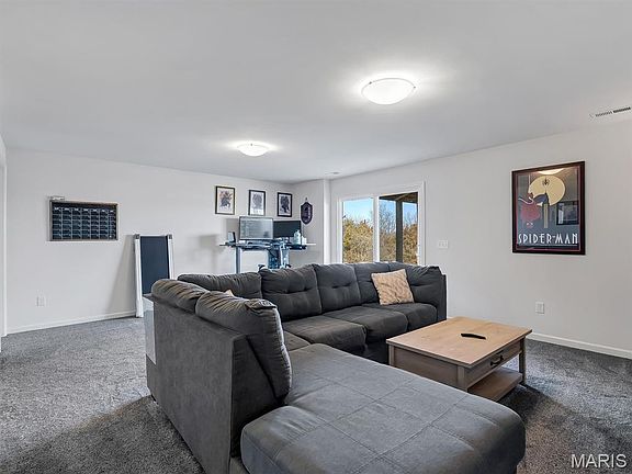 5th image of 1833 Sunset Rdg