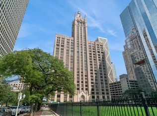 680 N Lake Shore Dr APT 916, Chicago, IL
