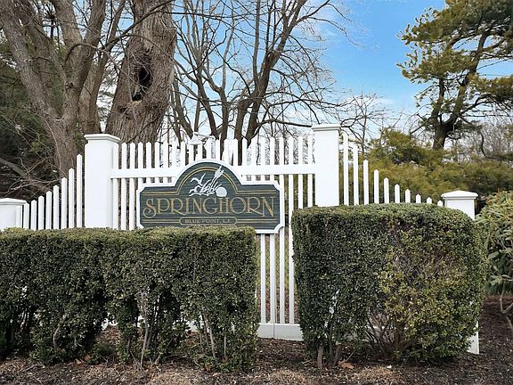 3rd image of 24 Oyster Cove Ln #24